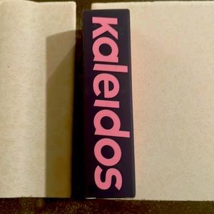 Kaleidos lip clay - dahlia.